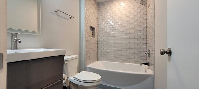 Building Photo - 1538 S 25th St