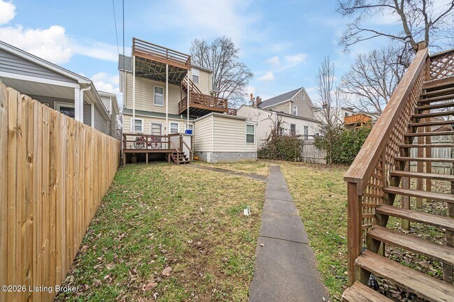 Building Photo - 1612 Ellwood Ave