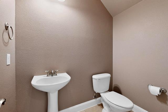 Building Photo - 6839 Verde