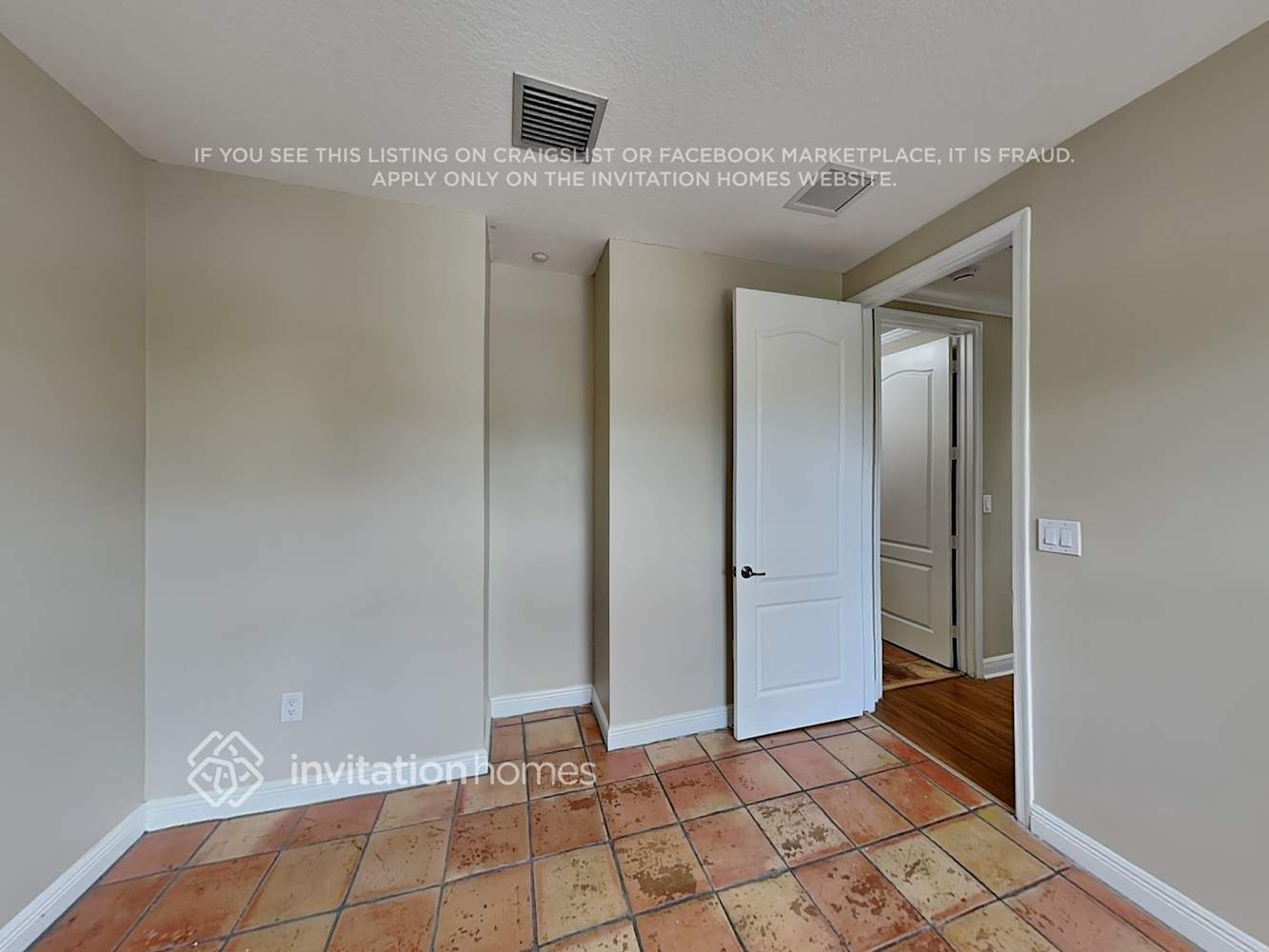 Building Photo - 414 Olssen Ave