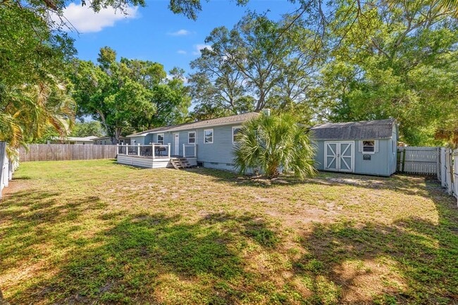 Building Photo - 1830 30th Ln SW