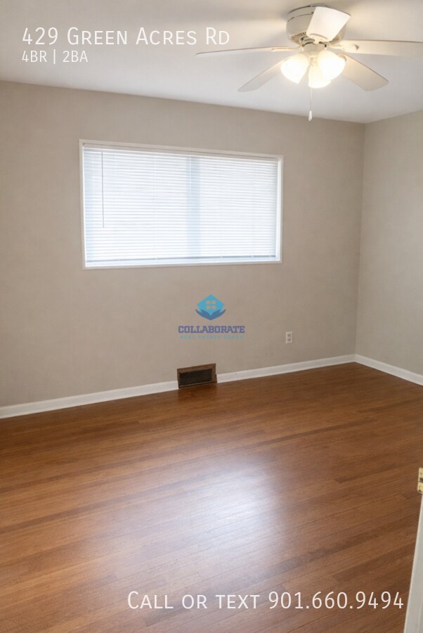 Building Photo - 429 Green Acres Rd