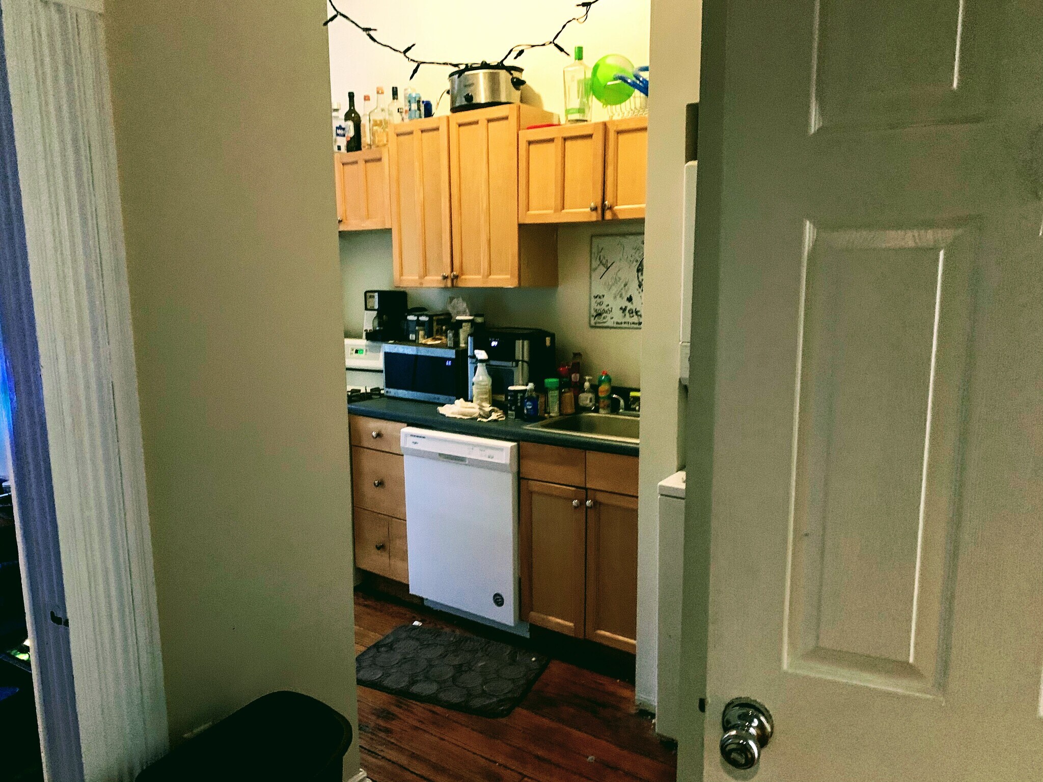 Kitchen 1 - 212 W Broad St