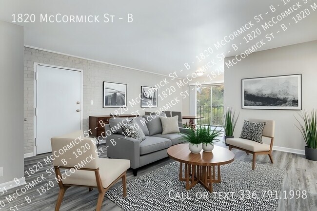 Primary Photo - 1820 McCormick St