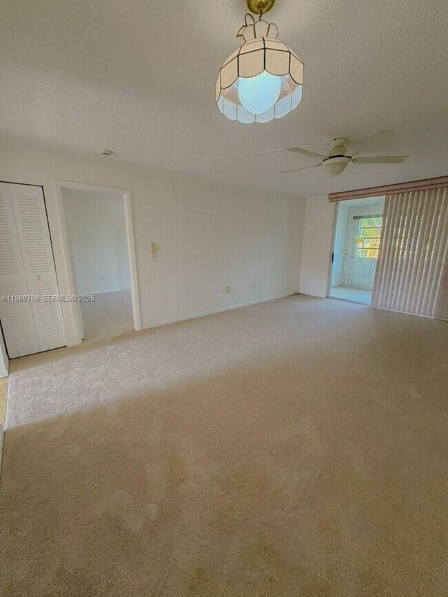 Building Photo - 6750 Royal Palm Blvd