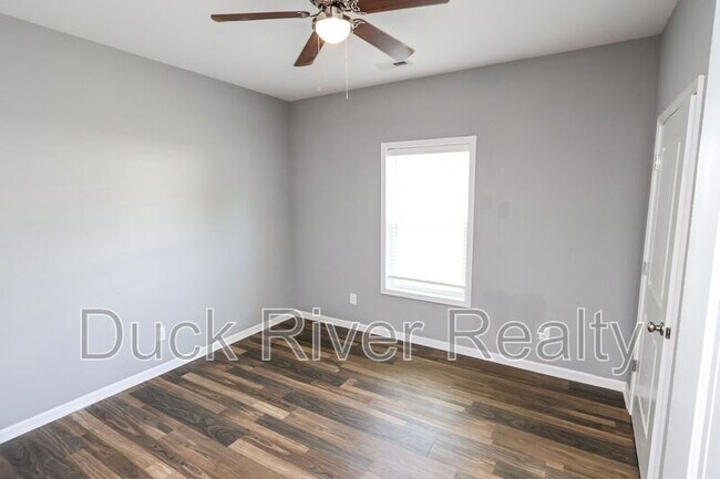 Building Photo - 130 Westover Dr
