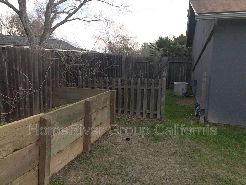 Building Photo - 7345 Circlet Way