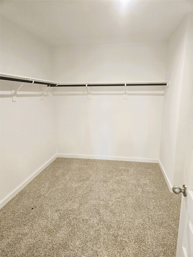 Building Photo - 1203 Via Sacra Dr