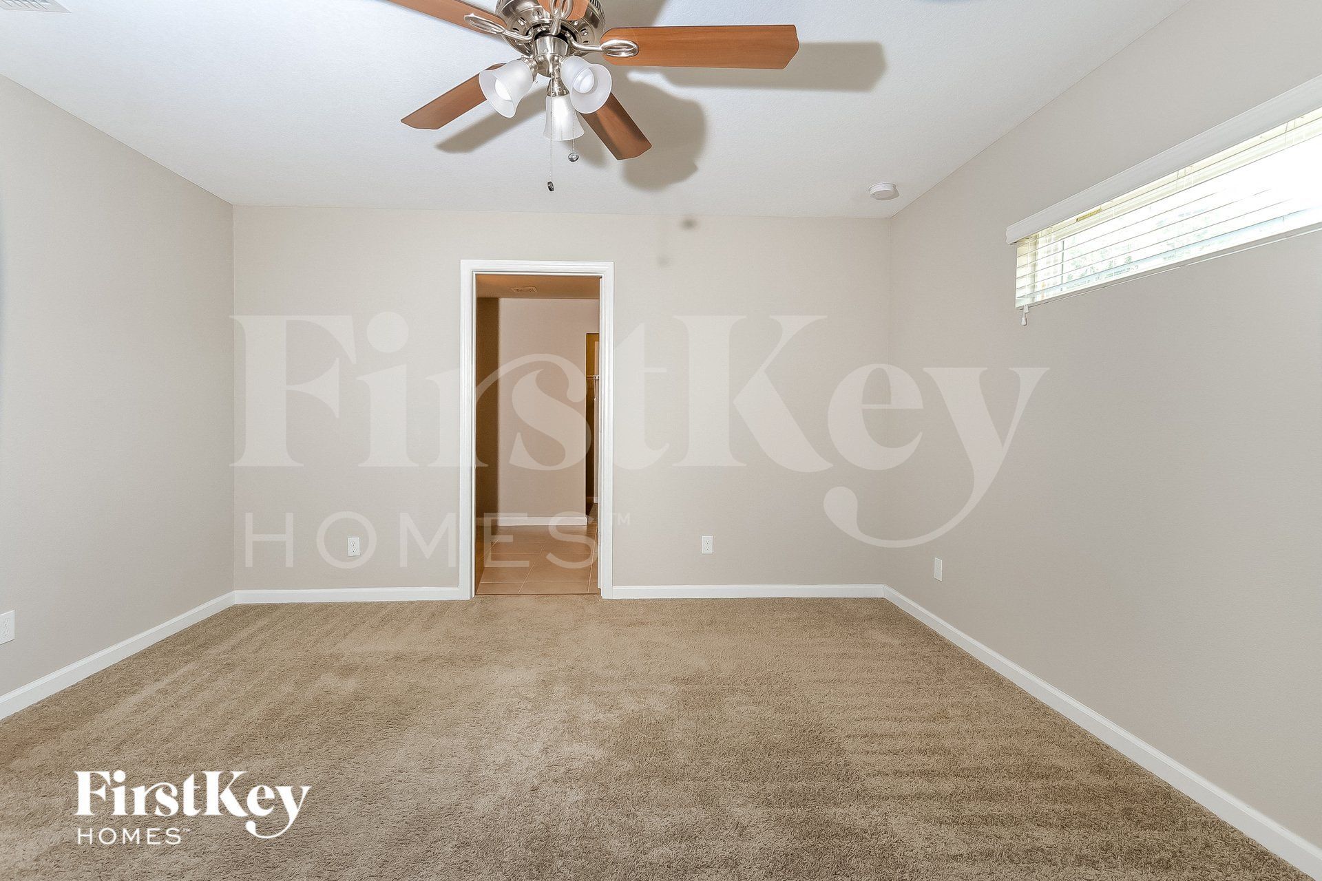 Building Photo - 4522 SW Savona Blvd