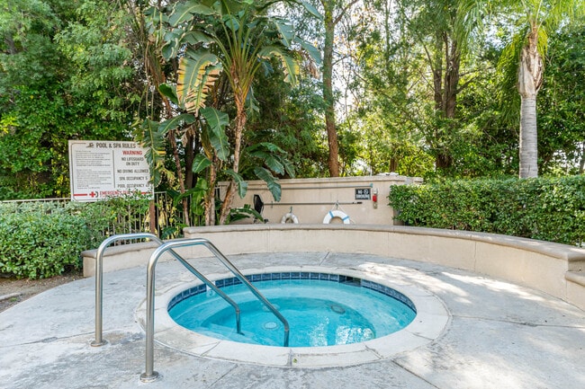 Restorative Spa! - 5220 Premiere Hls Dr