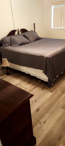 Building Photo - 6201 2nd St E