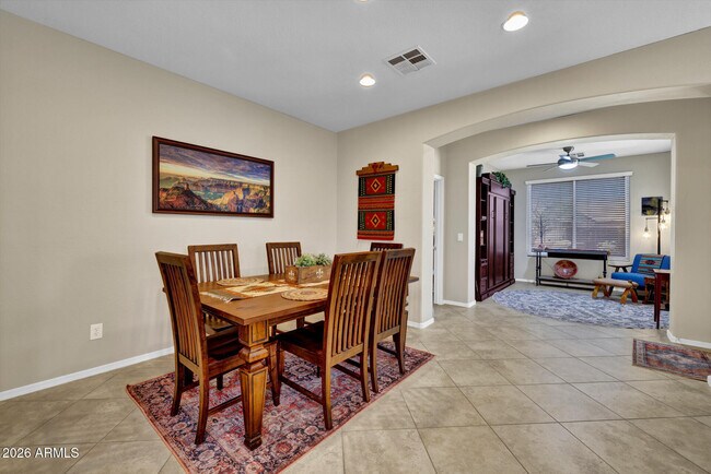 Building Photo - 13075 W Desert Vista Trail