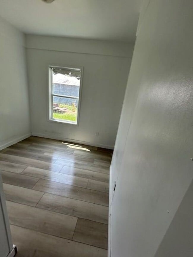 Building Photo - 1 BED 1 BATH IN ABBEVILLE