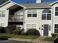 Building Photo - 40 Diane Dr