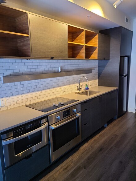 Building Photo - 2030 8th St NW