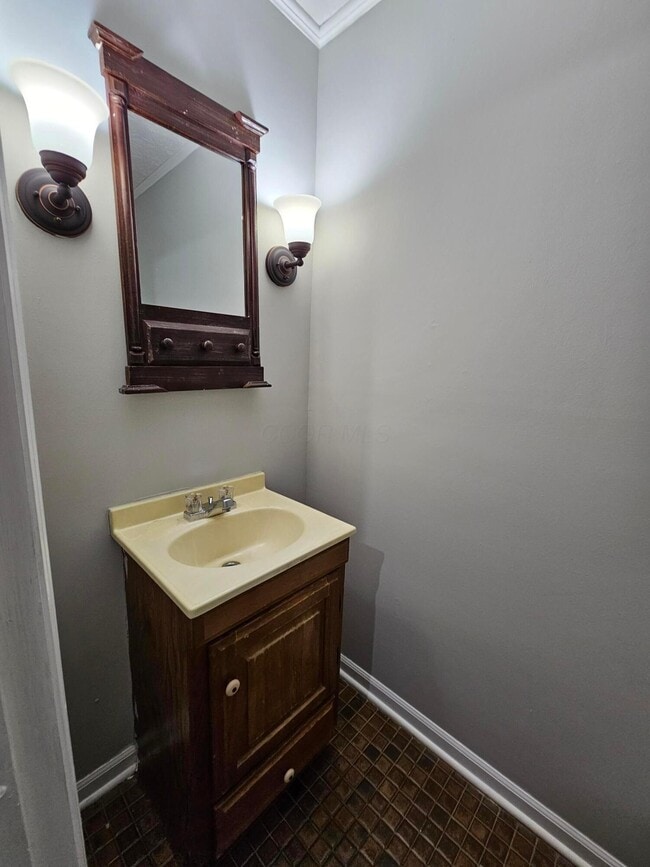 Building Photo - 5316 Predmore Pl