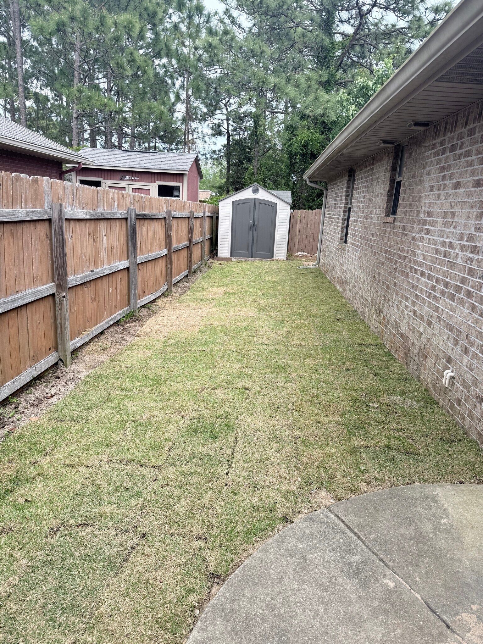 Building Photo - 1944 Bay Pine Cir