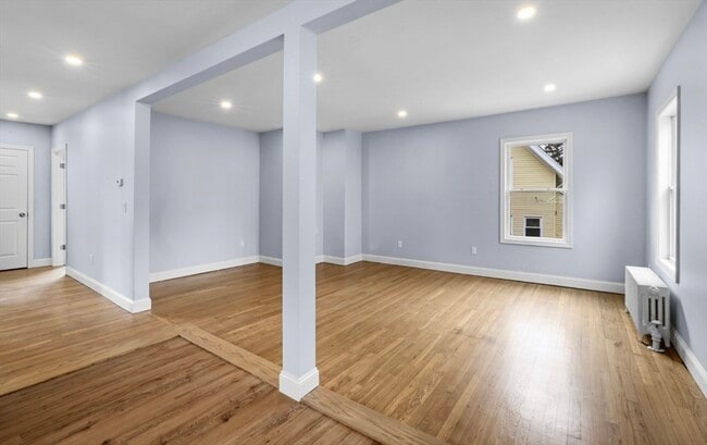 Building Photo - 1A Puritan Ave