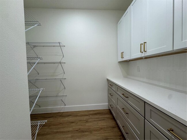 Building Photo - 1054 Wilks Ave