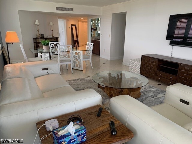 Building Photo - 6001 Pelican Bay Blvd