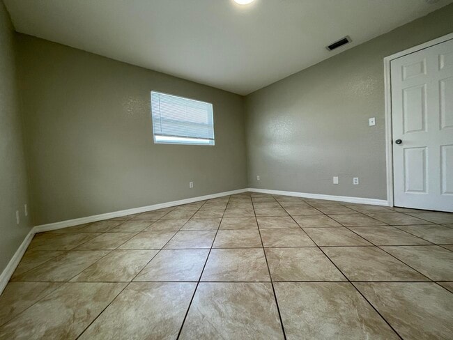 Building Photo - 2886 Harson Way