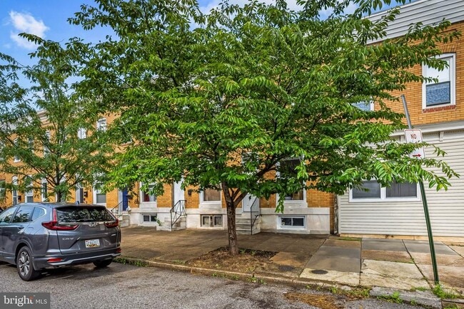 Building Photo - 645 S Lehigh St