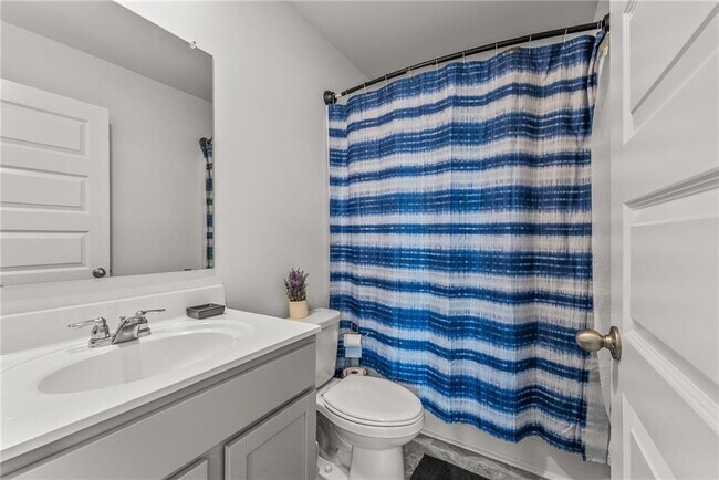 Building Photo - 379 Blue Juniper Cir