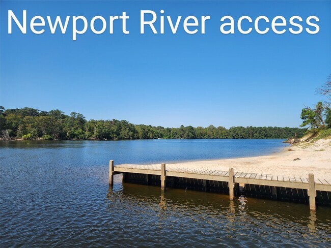 Building Photo - 1650 Chart Dr