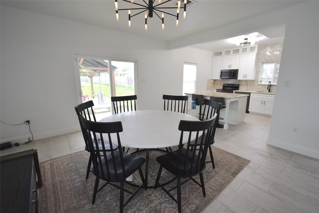 Building Photo - 42 County Rd-5102L