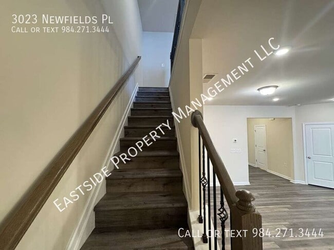 Building Photo - 3023 Newfields Pl