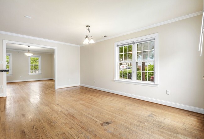 Building Photo - BEAUTIFUL NEWER SINGLE FAMILY HOME NEAR VCU