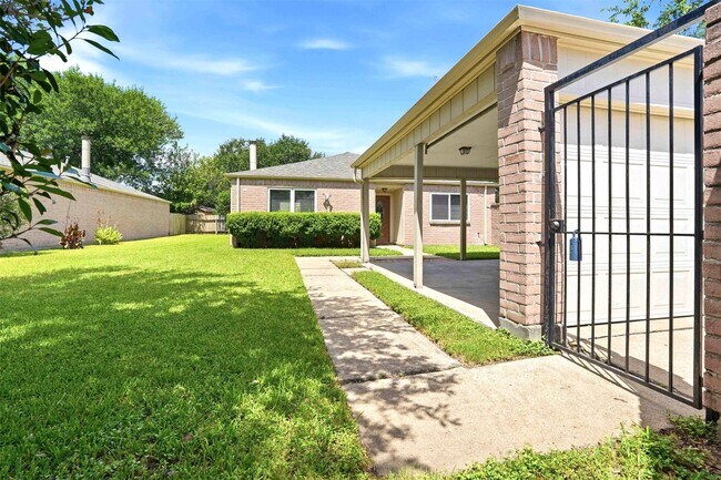 Building Photo - 7502 Addicks Clodine Rd