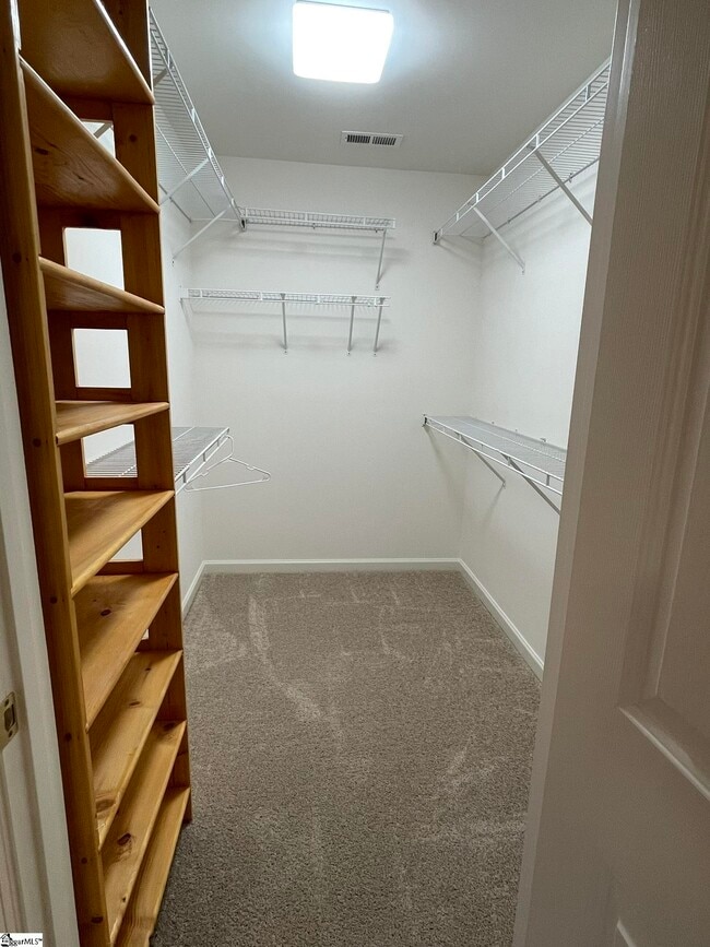 Building Photo - 361 Moonstone Dr