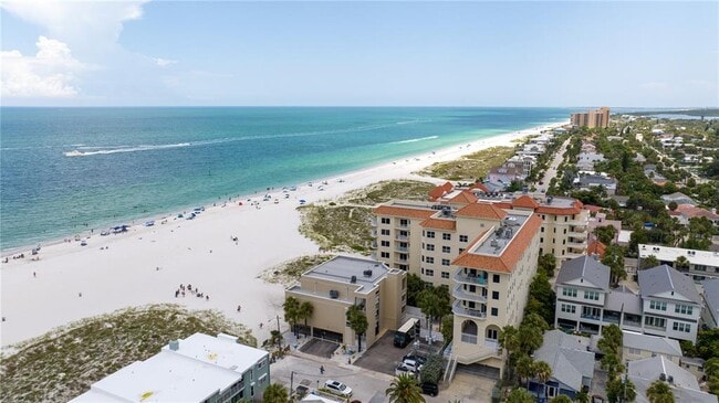 Building Photo - 15 Somerset St