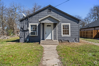 Building Photo - 1312 S Grand Ave