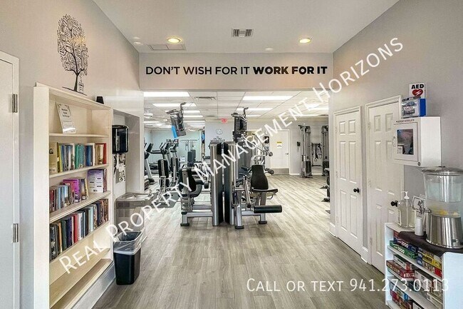 Building Photo - 6815 Pleasant Hill Rd