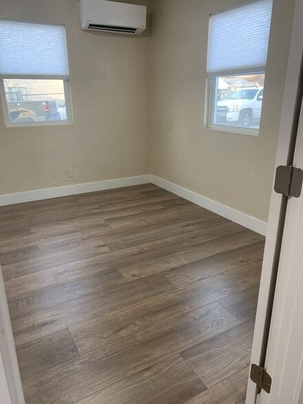 Building Photo - 610 3rd Ave