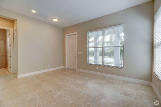 Building Photo - 1079 Faulkner Ter