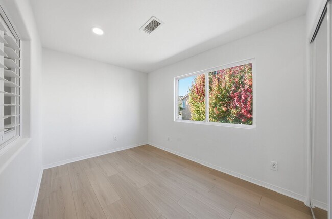 Building Photo - 25715 Wagner Way