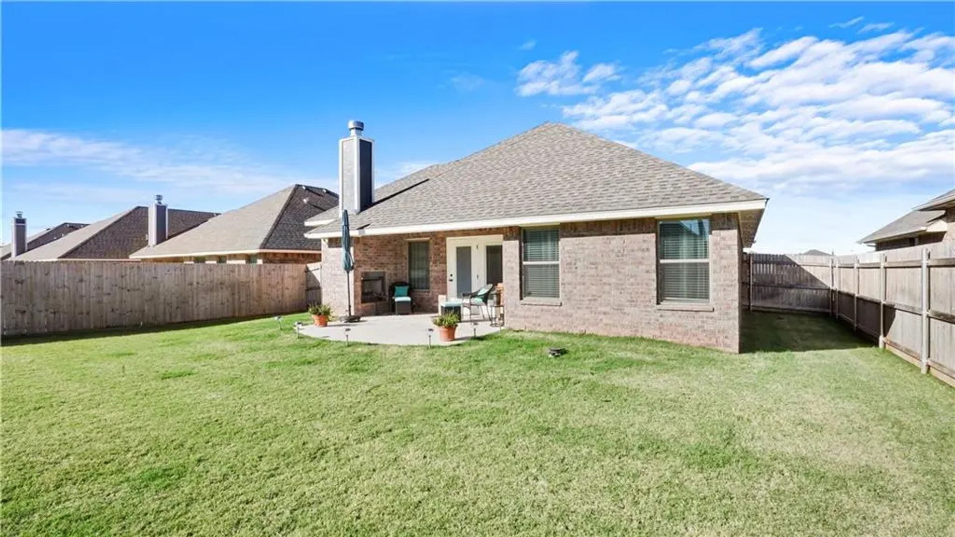 Building Photo - 4300 Palmetto Trail