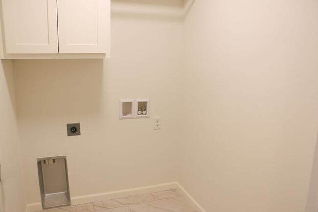 Building Photo - Brand New Home in Shawnee!