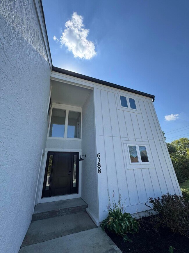 Building Photo - 6388 Wolcott Ct