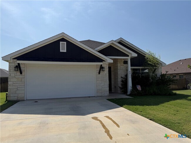 Building Photo - 6011 Tivoli Rd