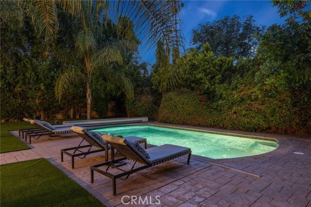 Building Photo - 16659 Addison St