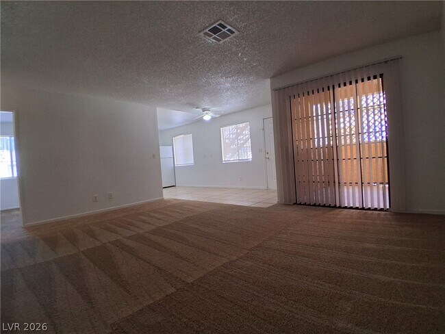 Building Photo - 1333 Kari Lee Ct