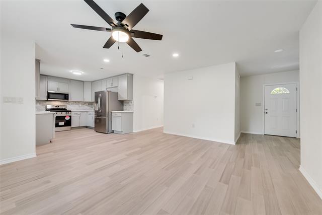 Building Photo - 3017 Shenstone Dr