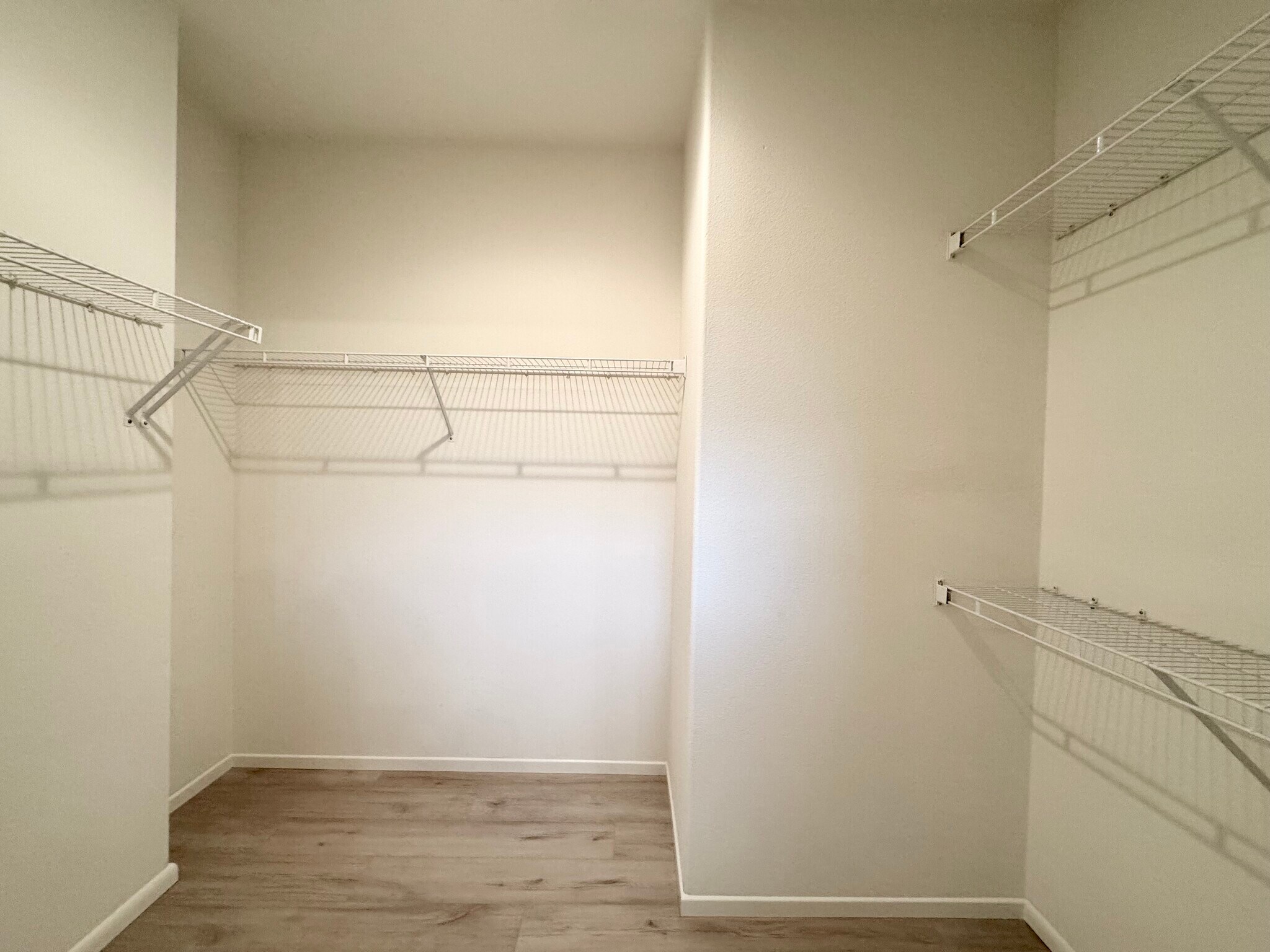 PRIMARY WALK-IN CLOSET - 78686 Hampshire Ave