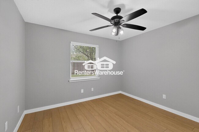 Building Photo - 3945 Spoonwood Ln