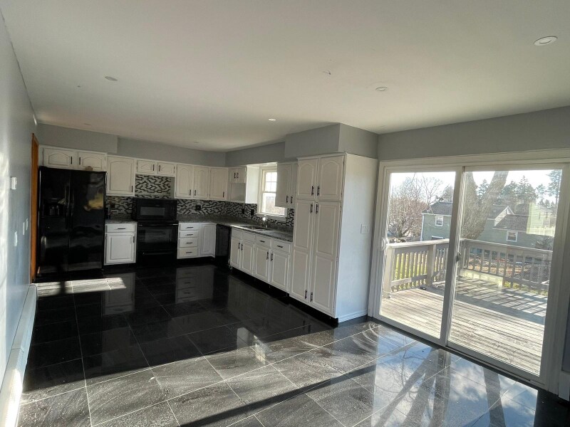 Building Photo - 3 Scenic View Terrace