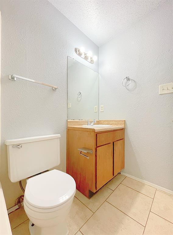 Building Photo - 12414 Deer Falls Dr